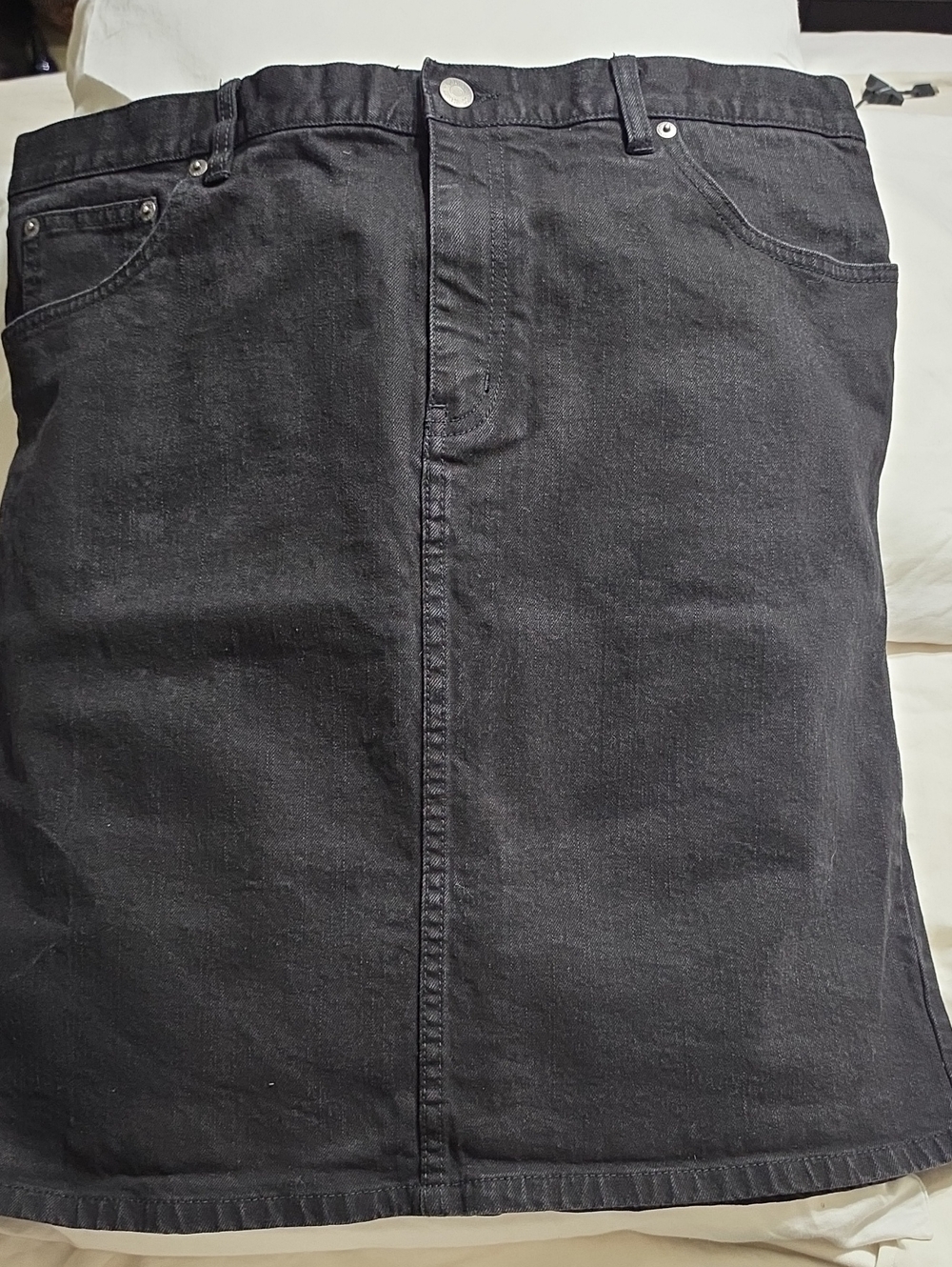 Ralph Lauren Black Denim Skirt - Straight Silhouette